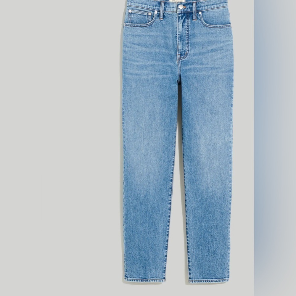 MADEWELL THE MOM JEAN IN BASLEY WASH SIZE 28 STYLE NH665